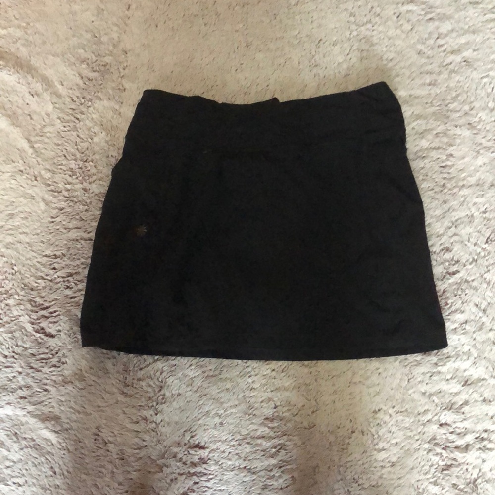 Black athletic skort